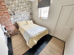 Photo 18- click for photo gallery